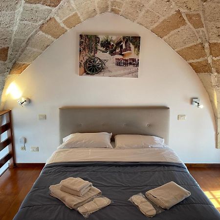 B&B Piazzetta Verdi Lecce Exterior photo